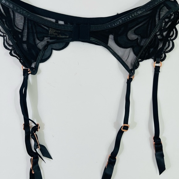 Honey Birdette Bundle Faux Leather Studded Black Bra, Garter Belt with Satin Bag - Picture 13 of 16